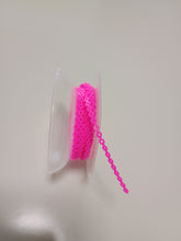 Elastomeric Chain, Short